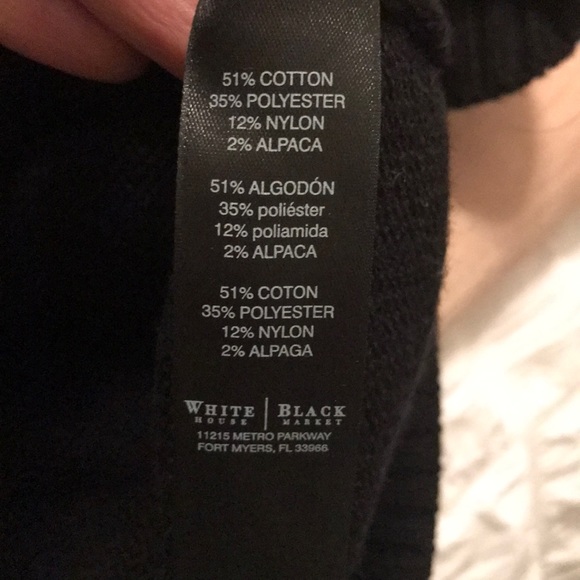 🆕WHBM Comfy Off the Shoulder Sweater - Picture 5 of 5